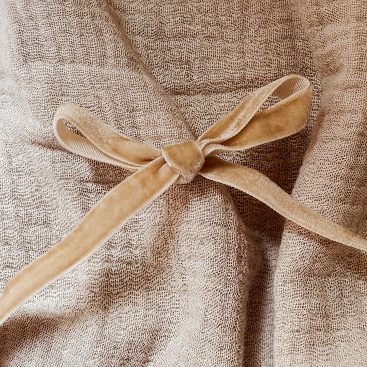 Camel velvet lint voor om trouwkaart of geboortekaart